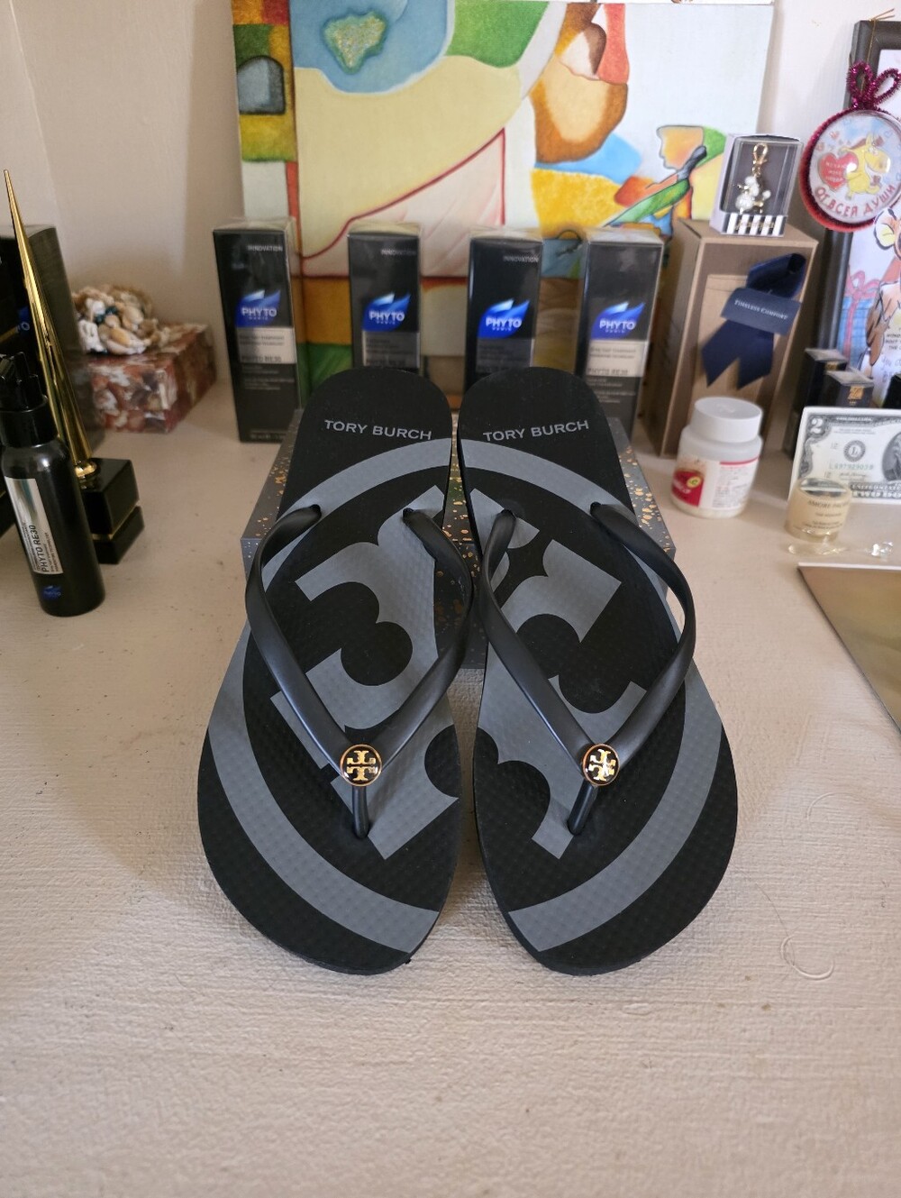 Tory Burch Flip Flops 9 M Discontinued design